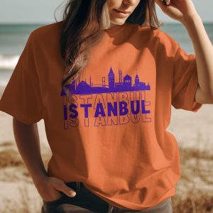 Istanbul Skyline Cityscape Design Gift Souvenir Istanbul T-Shirts