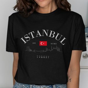 Istanbul Turkey Skyline Minimalist Est 667 BCE T-Shirts